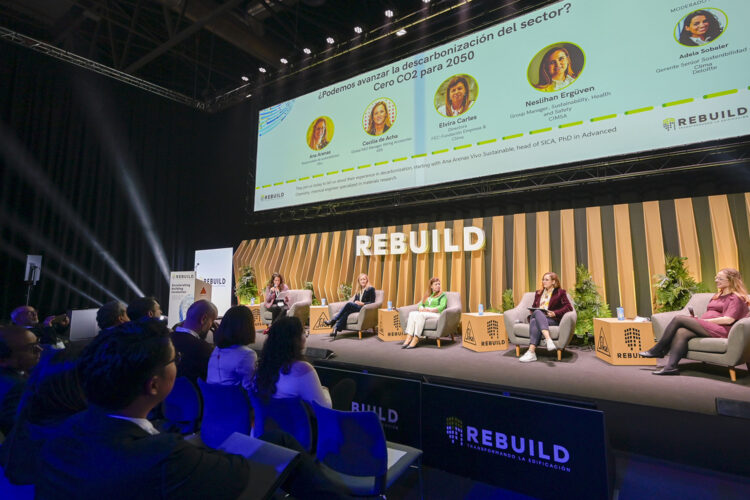 relevo generacional expo REBUILD 2024.